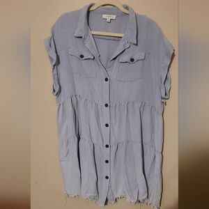 Umgee Women's Light Blue Button-Up Top Size 1XL